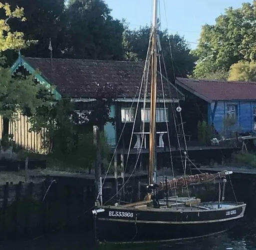 Maison De 10 Personnes, *