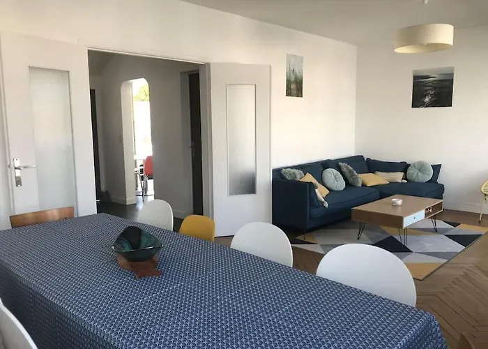 Maison De 10 Personnes, *